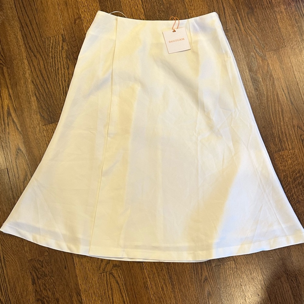 What A line lined skirt
